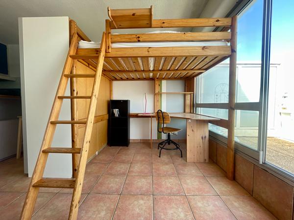 BORDEAUX ? T1 AVEC TERRASSE PLEIN CIEL ? DERNIER ÉTAGE