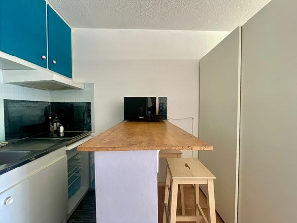 BORDEAUX ? T1 AVEC TERRASSE PLEIN CIEL ? DERNIER ÉTAGE