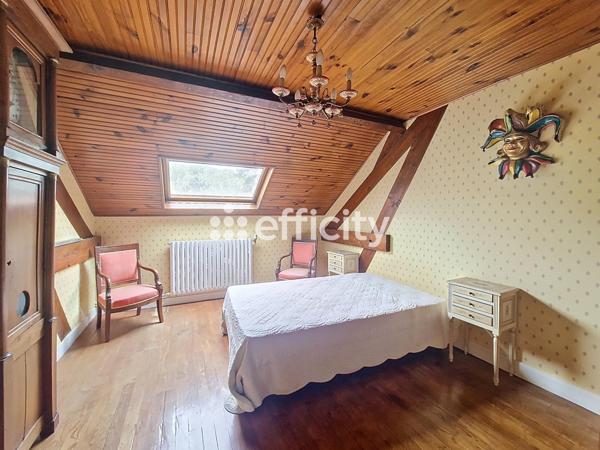 Maison 10 pièces - 220 m² Bien prestige