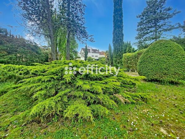 Maison 10 pièces - 220 m² Bien prestige