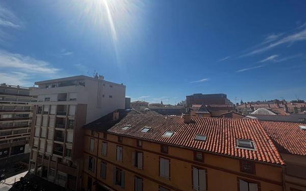 Appartement à vendre    2 pièces • 52 m2 Toulouse