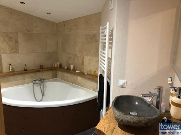 Maison 5 pièces 140 m² 4 chambres