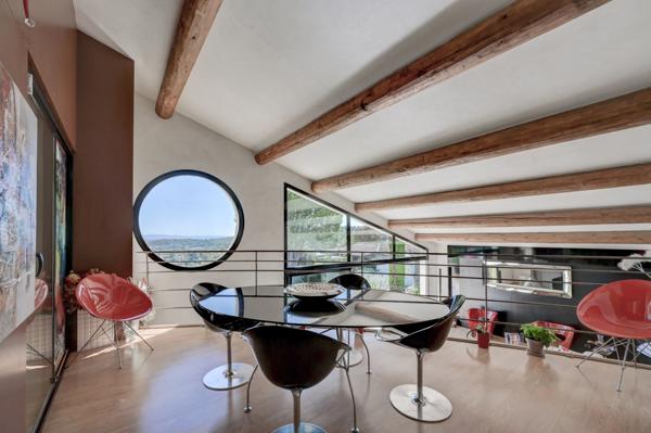 Vente Maison de luxe Villeneuve-lès-Avignon 6 Pièces 180 m²