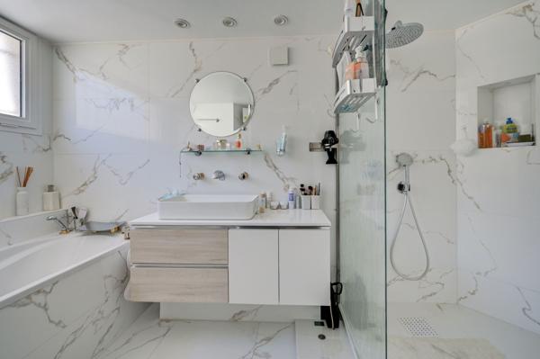 Vente Maison de luxe Villeneuve-lès-Avignon 6 Pièces 180 m²