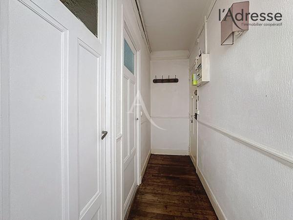 PUTEAUX / Wallace 2 pièces de 35 m² avec cabanon