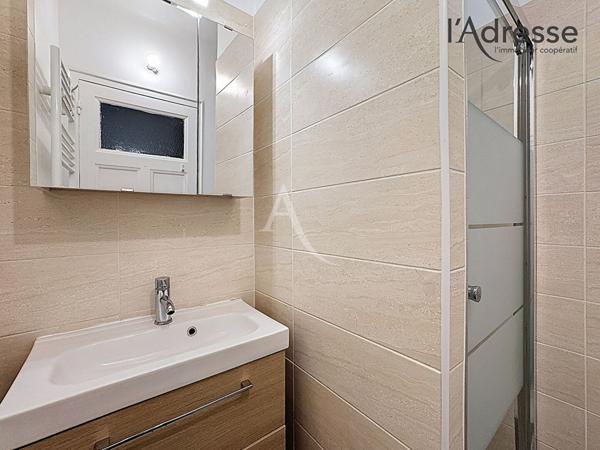 PUTEAUX / Wallace 2 pièces de 35 m² avec cabanon