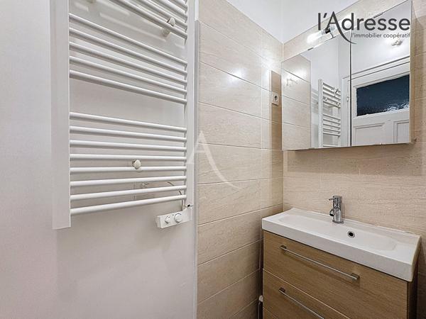 PUTEAUX / Wallace 2 pièces de 35 m² avec cabanon