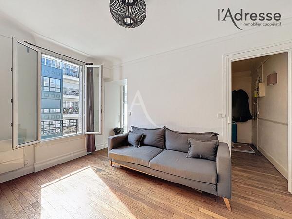 PUTEAUX / Wallace 2 pièces de 35 m² avec cabanon