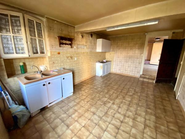 Maison à rénover de 4 pièces avec grand terrain et garage indépendant à SAINT SEVER (40)