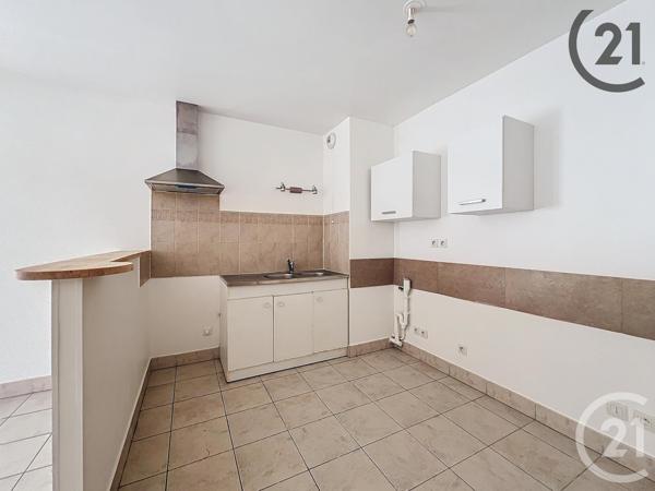 Appartement F2 à vendre  2 pièces - 43 m2 MONTEREAU FAULT YONNE - 77