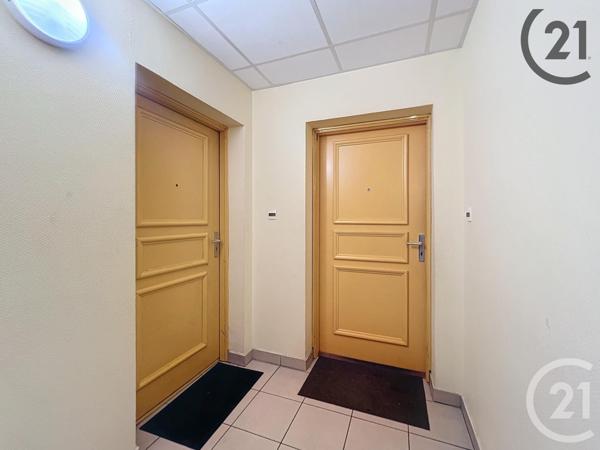 Appartement F2 à vendre  2 pièces - 43 m2 MONTEREAU FAULT YONNE - 77