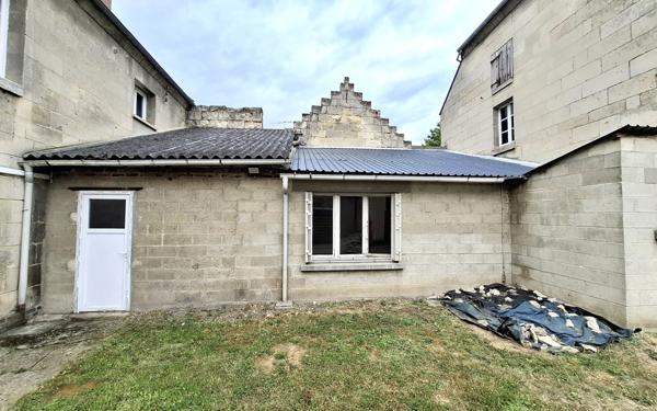 Maison à vendre    6 pièces •  Cuise-la-Motte