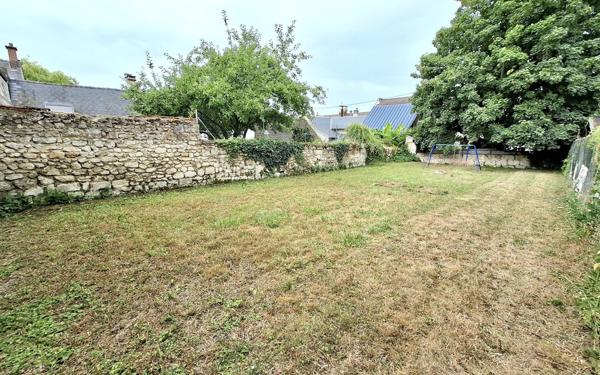 Maison à vendre    6 pièces •  Cuise-la-Motte