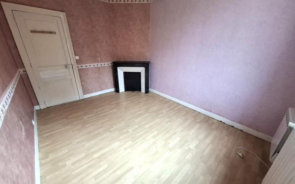 Maison à vendre    6 pièces •  Cuise-la-Motte