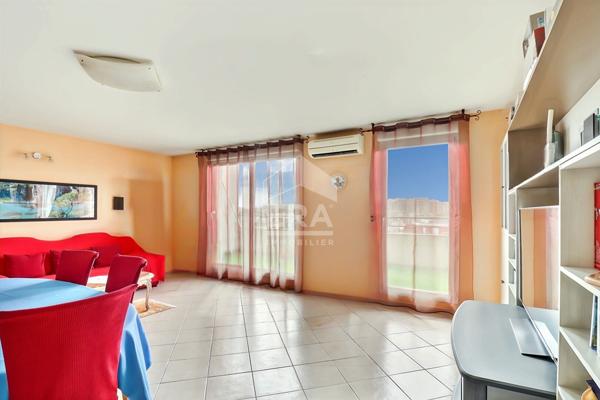 A vendre appartement type 3 de 79m2 avec terrasse de 20m2  à Marseille 13004