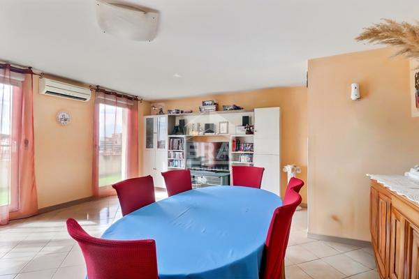 A vendre appartement type 3 de 79m2 avec terrasse de 20m2  à Marseille 13004