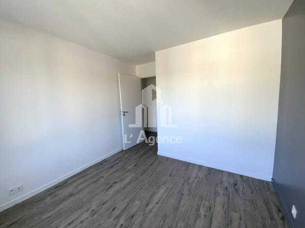 A LOUER APPARTEMENT 3 PIECES A SAINT PALAIS SUR MER