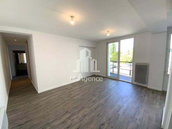 A LOUER APPARTEMENT 3 PIECES A SAINT PALAIS SUR MER
