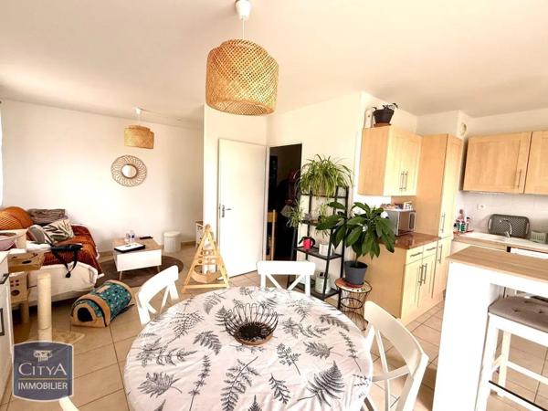 Appartement à louer 2 pièces 45.86m² Coulounieix-Chamiers (24660)