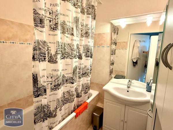 Appartement à louer 2 pièces 45.86m² Coulounieix-Chamiers (24660)