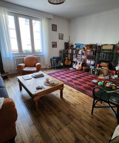 APPARTEMENT T4 A VENDRE BREST ST-MARTIN - GARAGE FERME