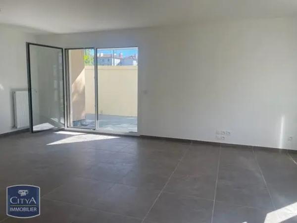 Appartement à louer 3 pièces 63.5m²