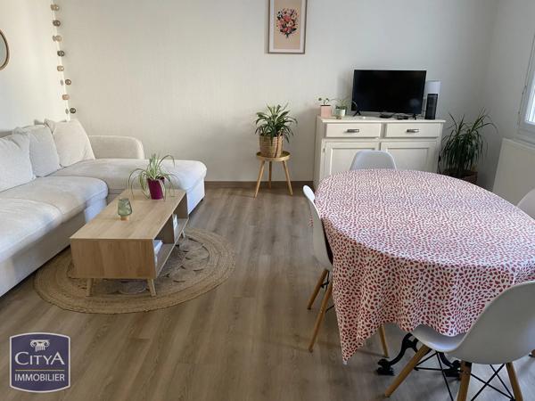 Appartement à vendre 3 pièces 61m² Laval (53000)