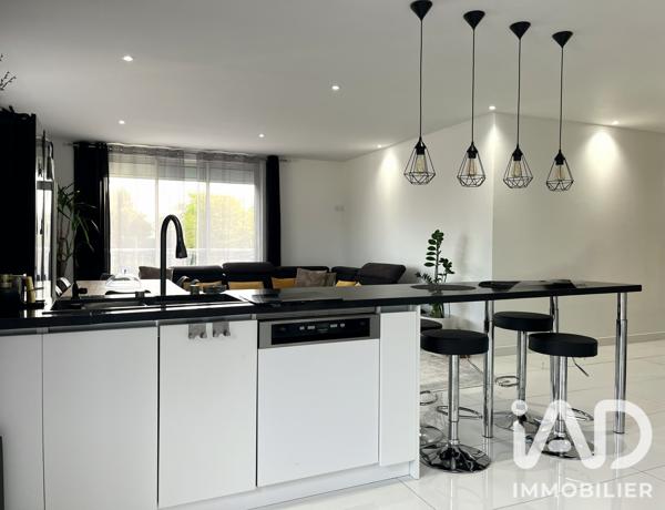 Maison à vendre 9 pièces 282 m² Avrillé