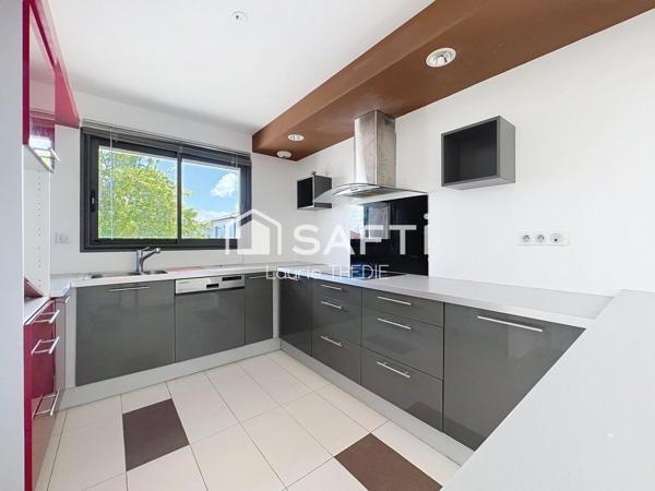 Maison contemporaine 5 pièces 168m2 avec annexe - CASTELMAUROU