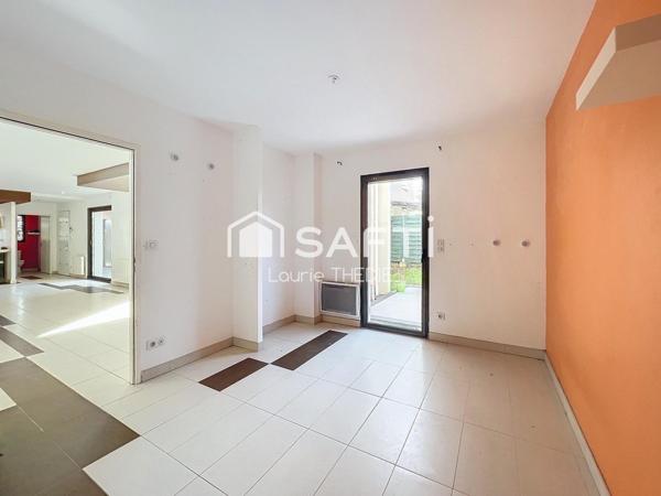 Maison contemporaine 5 pièces 168m2 avec annexe - CASTELMAUROU