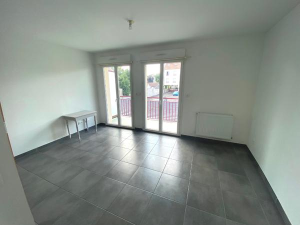 Appartement Crepy En Valois 1 pièce(s) 26.69 m2