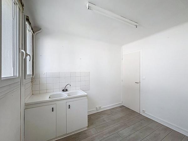 Maison Type 2 à vendre aux Ponts de Cé proche bords de Loire avec petit jardinet clos