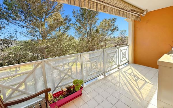 Appartement à vendre    2 pièces • 39,40 m2 Saint-Raphaël