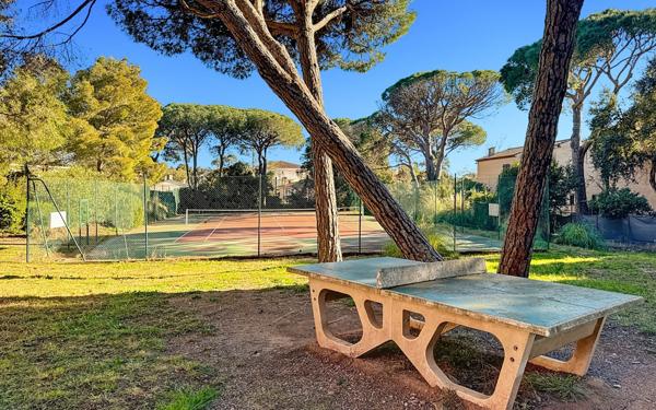 Appartement à vendre    2 pièces • 39,40 m2 Saint-Raphaël