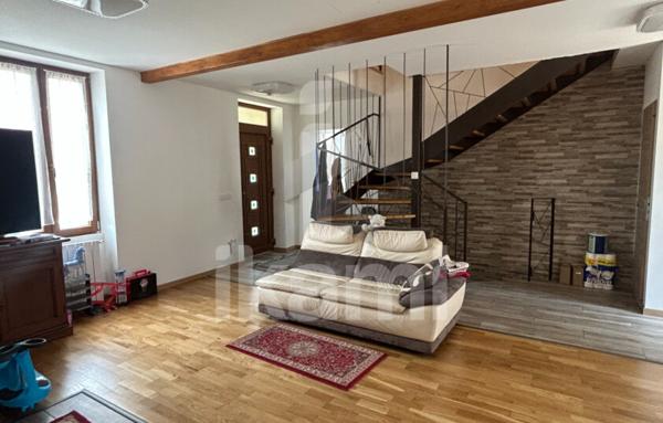 Maison familiale rénovée 165 m2 avec jardin et 5 chambres   Saint-Rambert-d’Albon