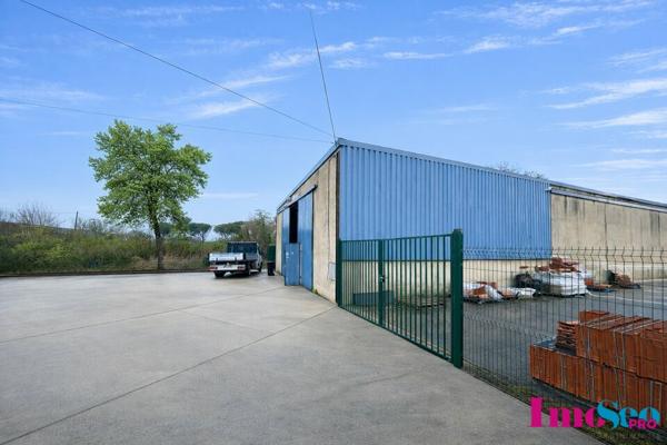 ENTREPOT à VENDRE