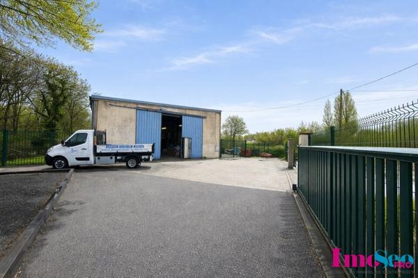 ENTREPOT à VENDRE