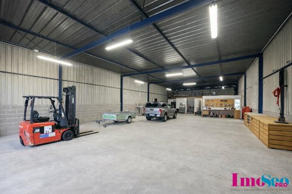 ENTREPOT à VENDRE