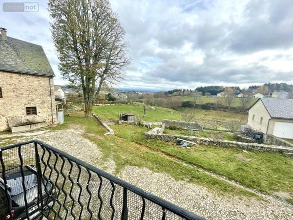 Maison à vendre à Saint-Chély-d'Apcher en Lozère (48200), ref : 48032-201