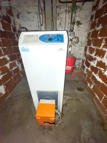 Maison à vendre à Saint-Chély-d'Apcher en Lozère (48200), ref : 48032-201