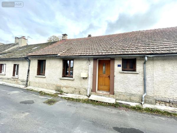 Maison à vendre à Saint-Chély-d'Apcher en Lozère (48200), ref : 48032-201