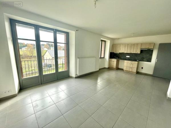 Maison à vendre à Saint-Chély-d'Apcher en Lozère (48200), ref : 48032-201