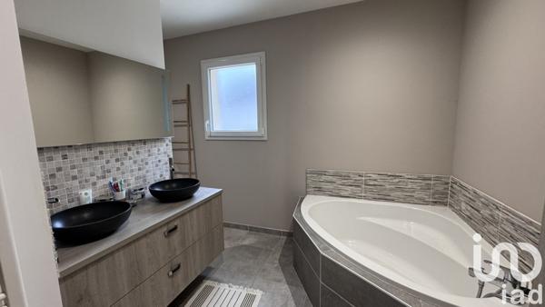 Maison à vendre 5 pièces 127 m² Varennes-le-Grand