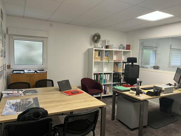 Bureaux - A LOUER - BOUGUENAIS (réf : 44.019079)