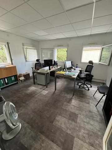 Bureaux - A LOUER - BOUGUENAIS (réf : 44.019079)