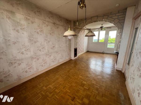 Appartement avec 3 chambres et un garage - situé au MANS - quartier OASIS