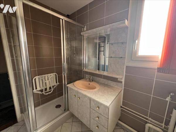 Appartement avec 3 chambres et un garage - situé au MANS - quartier OASIS