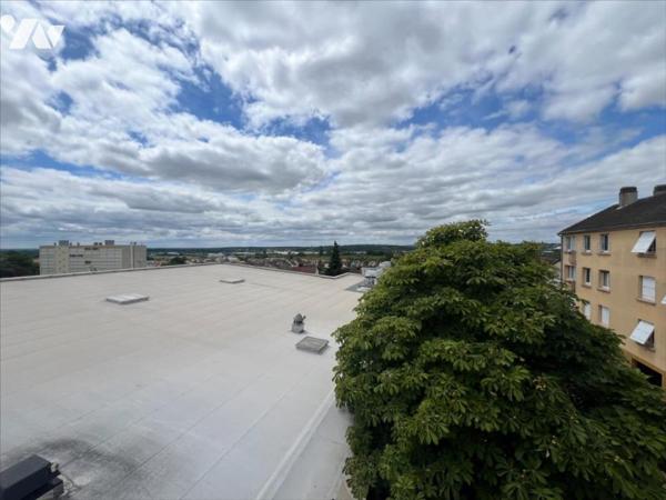 Appartement avec 3 chambres et un garage - situé au MANS - quartier OASIS