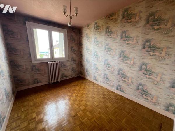 Appartement avec 3 chambres et un garage - situé au MANS - quartier OASIS