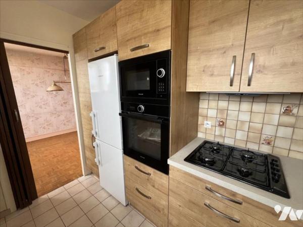 Appartement avec 3 chambres et un garage - situé au MANS - quartier OASIS